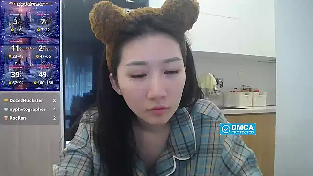 Asiagirll online show from March 16, 2026, 5:44 am