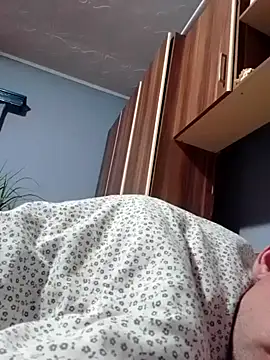 Rolandxxxr online show from March 9, 2025, 11:46 pm