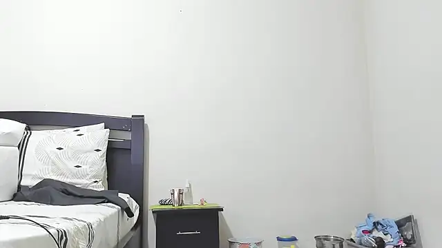 mara2020 69 online show from January 14, 2026, 12:33 pm