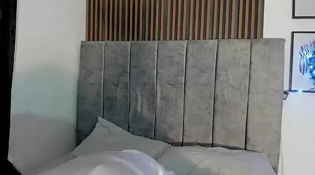 Hanna Risso online show from December 28, 2024, 5:57 pm