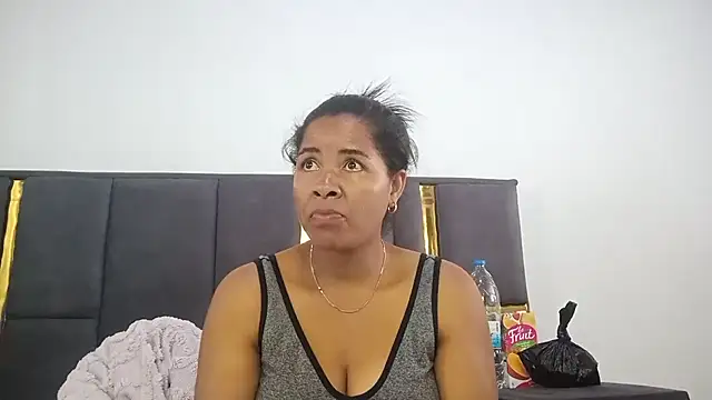 aleixane online show from April 21, 2026, 6:09 am