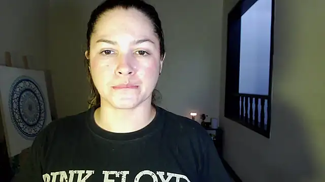 solamatista11 online show from January 8, 2025, 10:27 pm