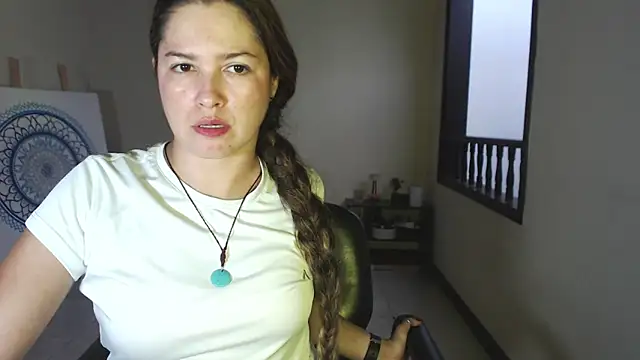 solamatista11 online show from January 23, 2025, 10:44 pm