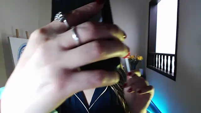 solamatista11 online show from March 2, 2025, 10:16 pm