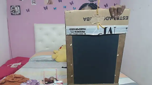 Snapshot of braguitashumedas chatting on November 28, 2025, 8:44 pm braguitashumedas online show from November 28, 2025, 8:44 pm