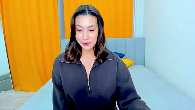 Snapshot of FieryHeart chatting on December 16, 2024, 5:33 pm FieryHeart online show from December 16, 2024, 5:33 pm