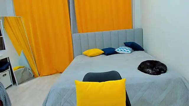 Snapshot of FieryHeart chatting on January 16, 2025, 11:37 pm FieryHeart online show from January 16, 2025, 11:37 pm