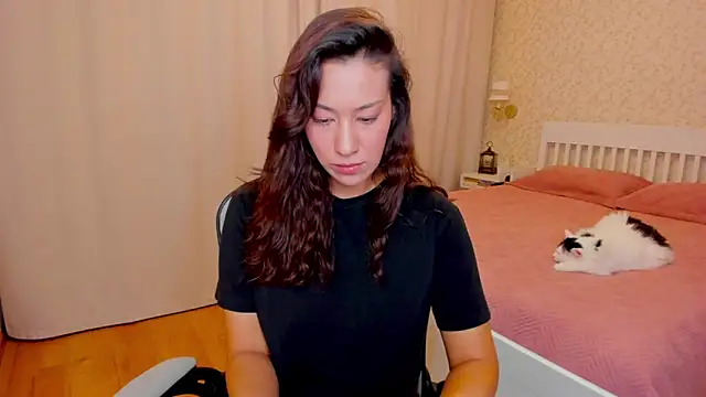 Snapshot of FieryHeart chatting on December 5, 2025, 7:10 pm FieryHeart online show from December 5, 2025, 7:10 pm