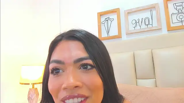 Kathy taylor  online show from April 5, 2026, 2:03 pm