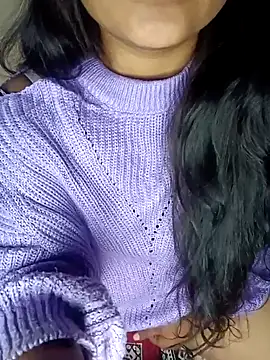 Sweet-Berry online show from December 8, 2024, 6:28 pm