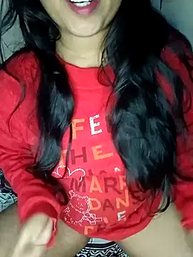 Sweet-Berry online show from December 12, 2024, 6:10 pm