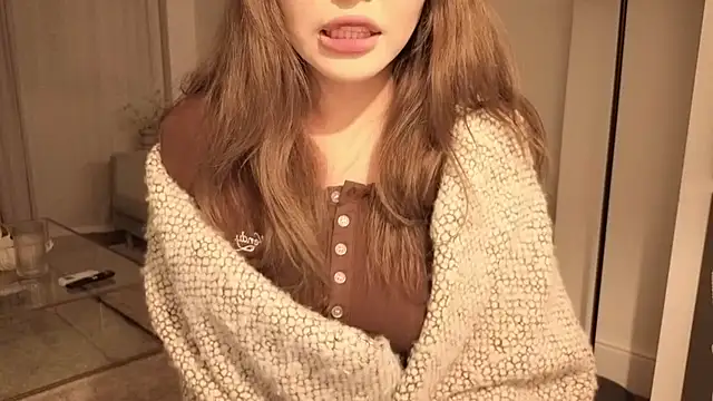 Snapshot of TammiLou chatting on December 23, 2025, 5:38 am TammiLou online show from December 23, 2025, 5:38 am