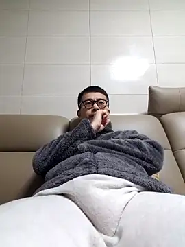 Ssk10N online show from February 17, 2025, 9:41 pm