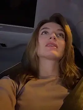 -AngelAri- online show from January 12, 2025, 9:08 pm