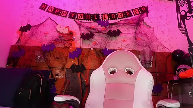 mssburbuja online show from October 16, 2025, 3:07 am