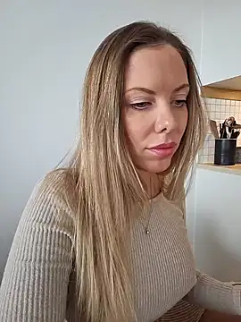 Snapshot of novaforyou1 chatting on January 26, 2025, 1:25 pm novaforyou1 online show from January 26, 2025, 1:25 pm