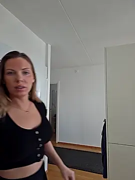 Snapshot of novaforyou1 chatting on March 8, 2025, 8:22 am novaforyou1 online show from March 8, 2025, 8:22 am