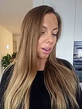 Snapshot of novaforyou1 chatting on November 7, 2025, 3:23 pm novaforyou1 online show from November 7, 2025, 3:23 pm