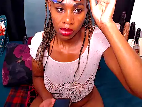 sexybootylicious online show from December 16, 2024, 3:11 pm