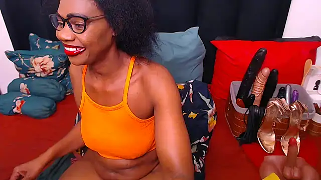 sexybootylicious online show from December 16, 2025, 5:45 am