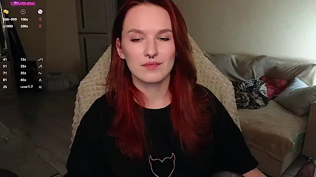 Val lava online show from October 26, 2025, 7:31 pm