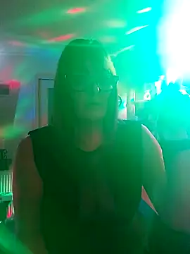 COUPLE4VOYEUR01 online show from February 15, 2025, 8:33 pm