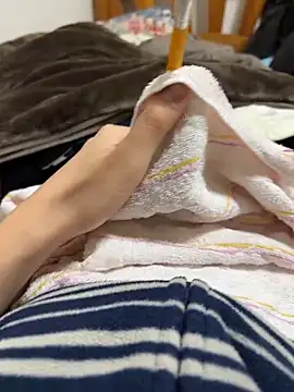 taro-321 online show from January 13, 2025, 10:03 pm