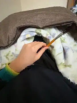 taro-321 online show from February 7, 2025, 1:36 am