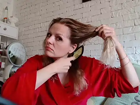 Angel girllovemy online show from October 15, 2025, 8:03 am