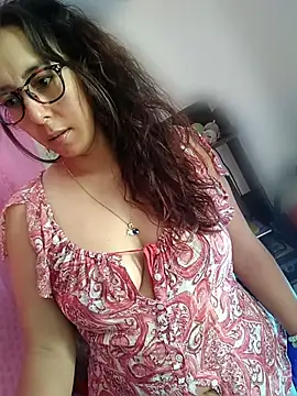 Bekkakinky online show from April 7, 2026, 7:58 pm