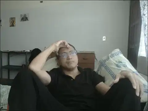 Mghty-cockl88 online show from January 24, 2025, 2:19 pm