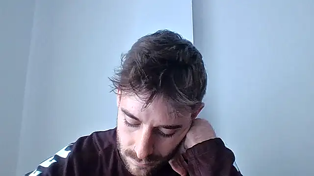 vargas90 online show from February 11, 2025, 10:37 am