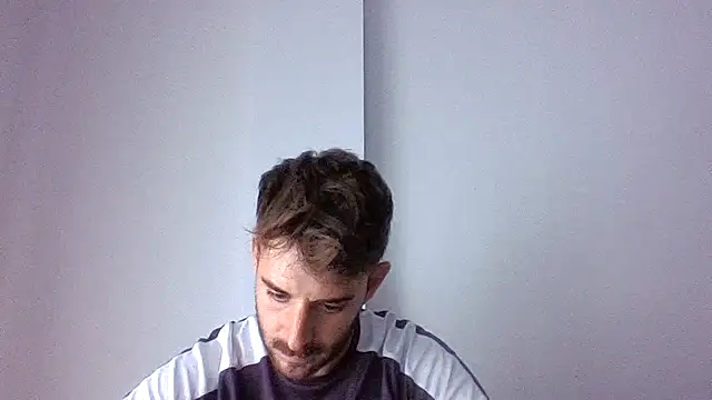 vargas90 online show from September 17, 2025, 8:38 am