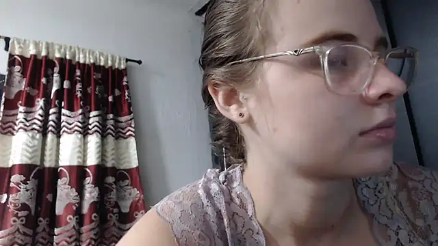 HellenMiyer1111 online show from October 2, 2025, 5:53 pm