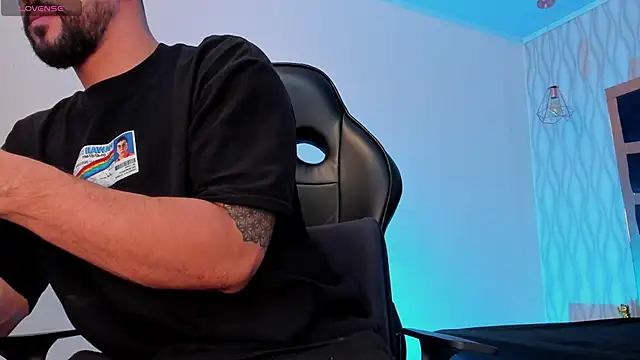 Petesevans online show from February 16, 2026, 11:23 pm