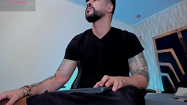 Petesevans online show from March 20, 2026, 11:20 pm