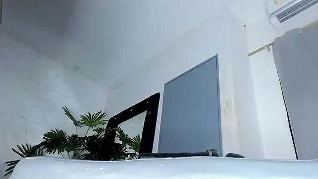 rosalia-04 online show from March 21, 2025, 10:17 pm