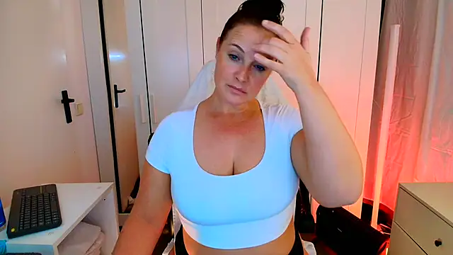 liselorexx online show from February 16, 2025, 7:05 pm