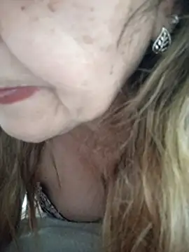 Snapshot of sua_sub_ chatting on February 3, 2026, 7:30 pm sua sub online show from February 3, 2026, 7:30 pm