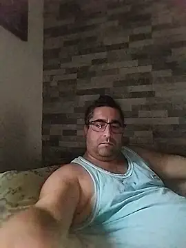Snapshot of ADRIAN_ADI40 chatting on May 17, 2026, 4:10 am ADRIAN ADI40 online show from May 17, 2026, 4:10 am
