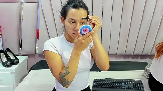 fisting anal 69 online show from January 16, 2025, 1:04 pm