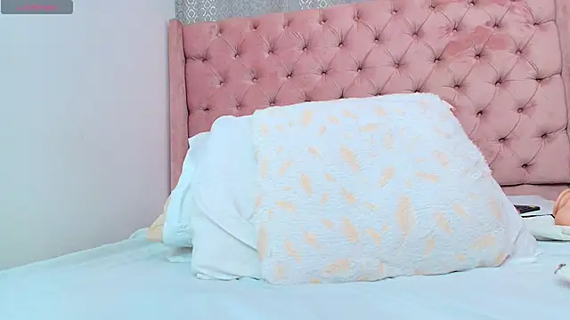 indi catalina online show from March 16, 2025, 4:56 pm