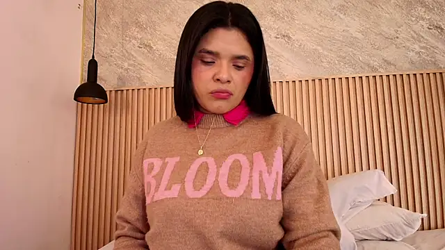 indi catalina online show from November 14, 2025, 12:59 pm