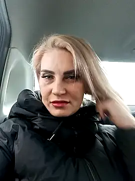 JennyOMay online show from December 11, 2024, 4:07 am