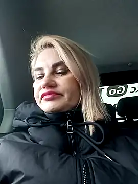 JennyOMay online show from January 10, 2025, 4:22 am