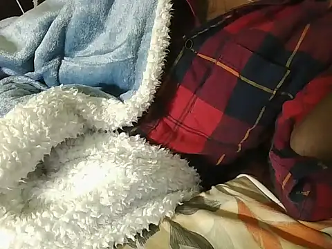 SHENOY3 online show from January 2, 2025, 2:02 pm