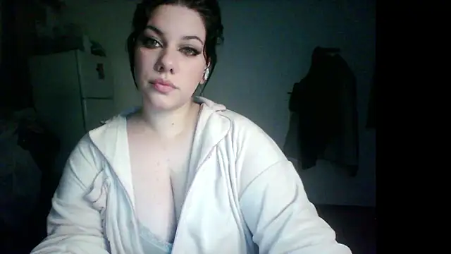Janefruti online show from June 14, 2026, 12:19 am