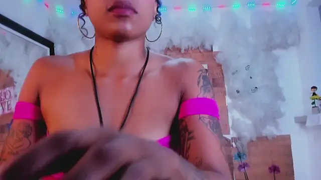 kelly thomson online show from February 14, 2025, 9:32 pm