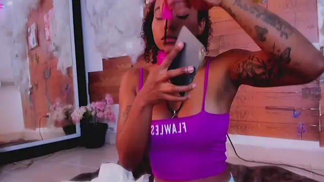 kelly thomson online show from February 21, 2025, 3:32 pm