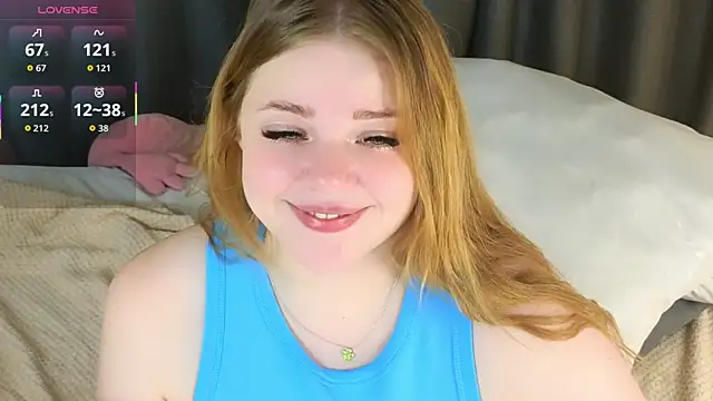 Snapshot of Tori_cat chatting on July 11, 2026, 8:55 pm Tori cat online show from July 11, 2026, 8:55 pm